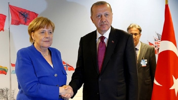 Erdoğan, Merkel'le görüştü