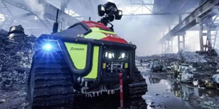 Depo yangınına müdahale için robot kullanıldı