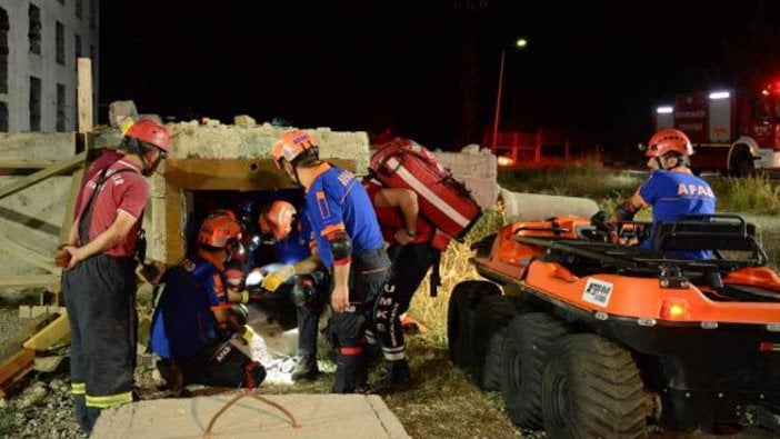 17 Ağustos'un yıl dönümünde Diyarbakır'da deprem tatbikatı