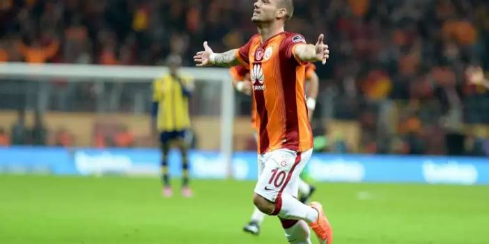 Sneijder'den Türk oyuncuya övgü: Bana benziyor