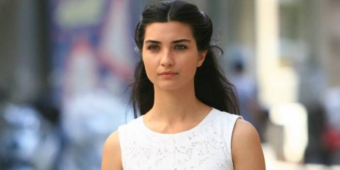 Tuba Büyüküstün'den dikkat çeken seçim paylaşımı