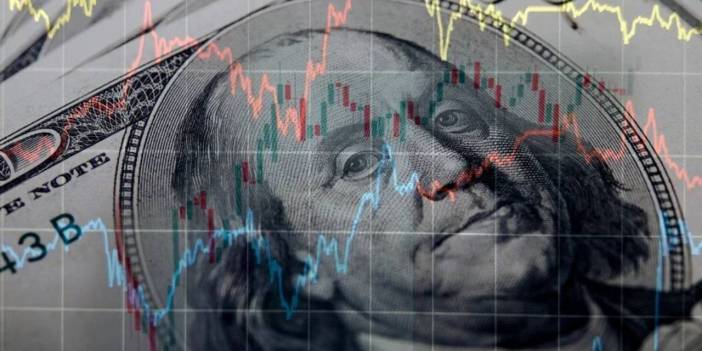 Dolar güne yeni rekorla başladı: 20,70 seviyesini gördü