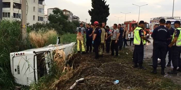 Cezaevi nakil aracı şarampole devrildi: Çok sayıda asker yaralı