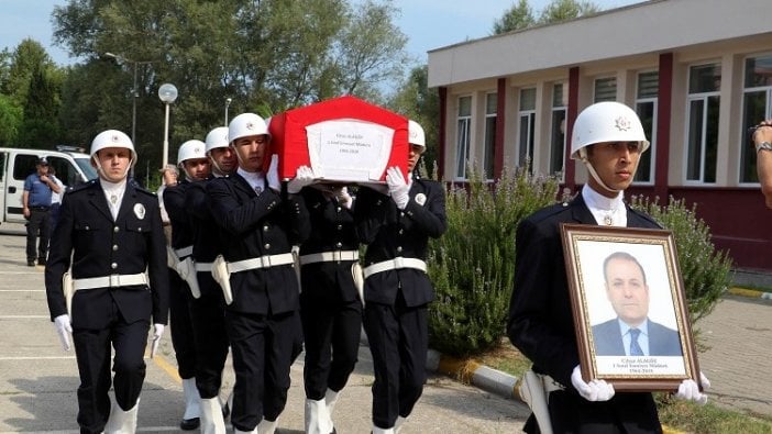 İntihar eden Polis Meslek Yüksek Okulu Müdürü için tören