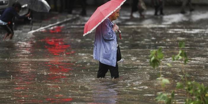 Meteoroloji Paylaştı: Şiddetli Yağış ve Selden Nasıl Korunulur?