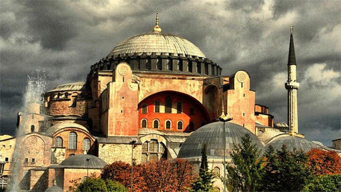 Ayasofya'nın ibadete açılması AYM gündeminde