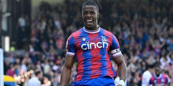 Fenerbahçe teklif sonrası Zaha'dan haber bekliyor