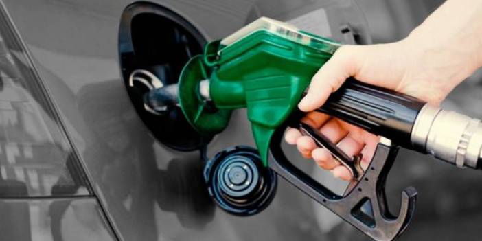 Benzine Büyük Zam Geliyor, Motorine De Zam Kapıda