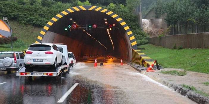 Ankara İstanbul TEM Otoyolu SON DURUM! İstanbul Yolu Açıldı Mı?