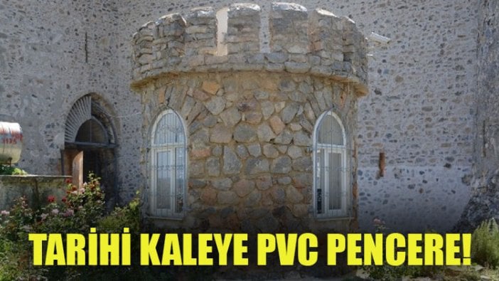 Tarihi kaleye PVC pencere