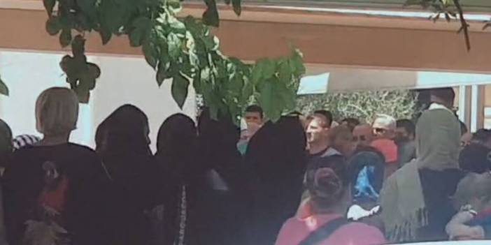 'Maseratili Polis'in Cenazesinde Muhabirlere Tehdit