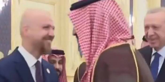 Sosyal medyanın konuştuğu g&ouml;r&uuml;nt&uuml;... Bilal Erdoğan K&ouml;rfez turunda... Cumhurbaşkanı Erdoğan, oğlunu Suudi prensle tanıştırdı