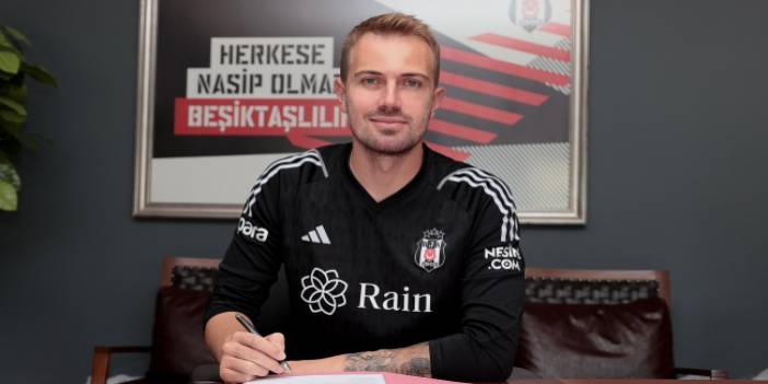 Mert Günok 2 yıl daha Beşiktaş'ta