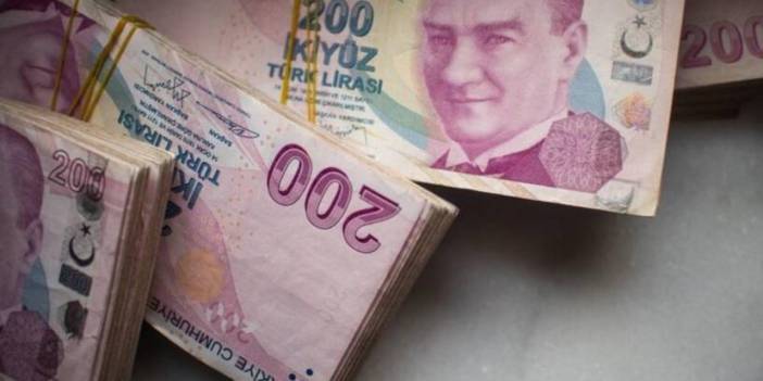 SGK uzmanı &Ouml;zg&uuml;r Erdursun EYT'li Olup Emekli Olmayanları Uyardı!