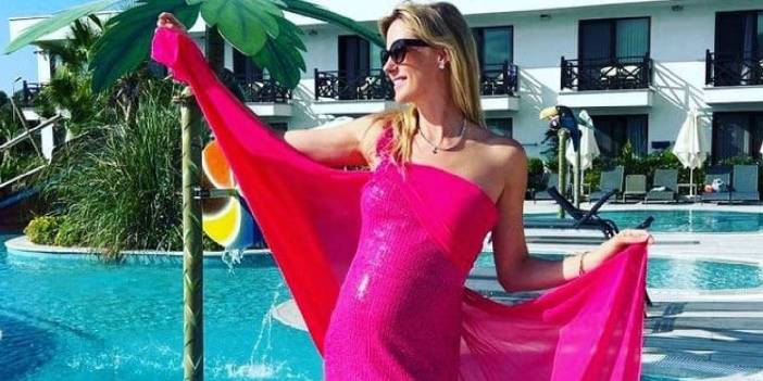 Ünlü oyuncu bebeğinin cinsiyetini açıkladı