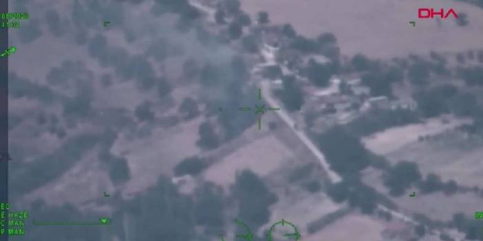 Alevlerle boğuşan Çanakkale'ye kötü haber: Rüzgar uyarısı yapıldı... Yangının çıkış anının görüntüsü ortaya çıktı