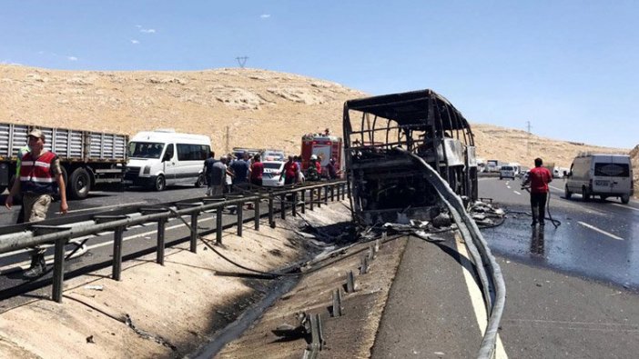 Şanlıurfa'da yanan otobüste çok sayıda yaralı var