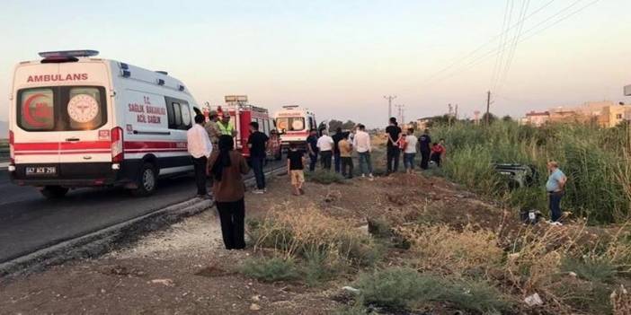 Mardin'de hafif ticari araç şarampole devrildi: 5 yaralı