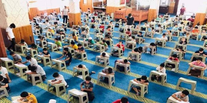 Diyanet’tin 50 Milyarlık Bütçesi Yetmedi: Halı Yıkama İşi Belediyeye Kaldı