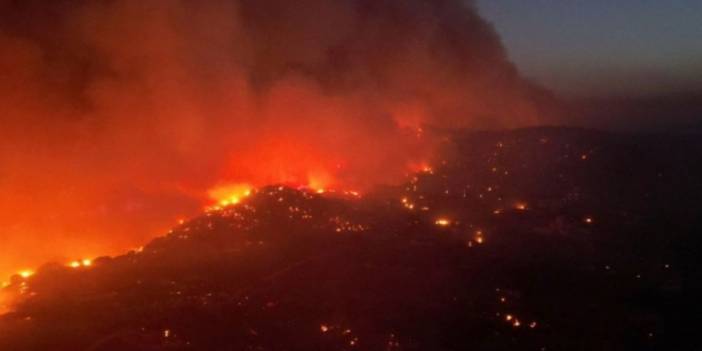 Yunanistan'daki yangınlar 13 gündür sürüyor! Uçak ve helikopterlere yoğun duman engeli