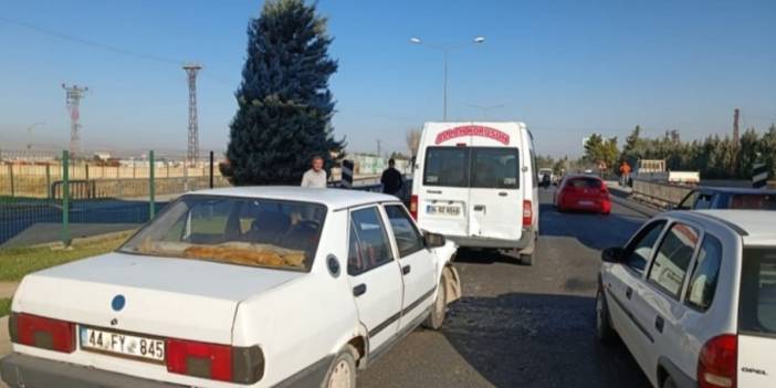 Malatya'da Zincirleme Trafik Kazası