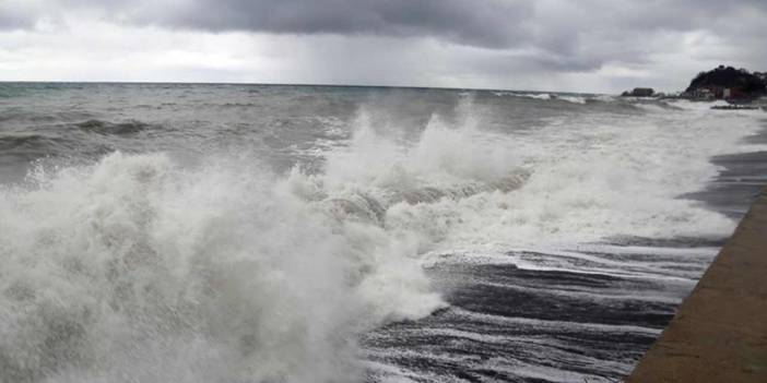 Meteoroloji'den Doğu Karadeniz için fırtına uyarısı