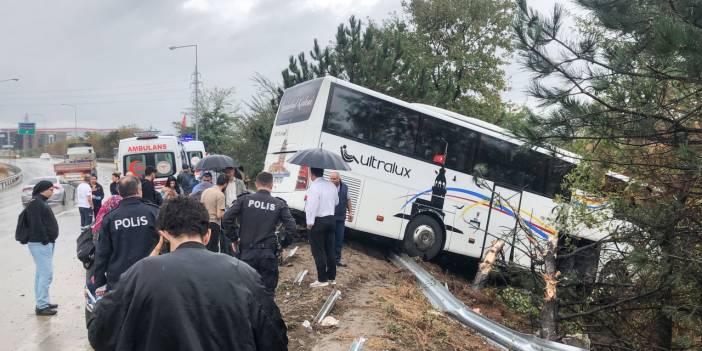 Yolcu Otobüsü Yoldan Çıktı! Yaralılar Var