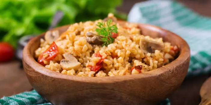 Bulgur Pilavının Lezzetini Artırmak İçin Bu Sırrı, Ustası Verdi