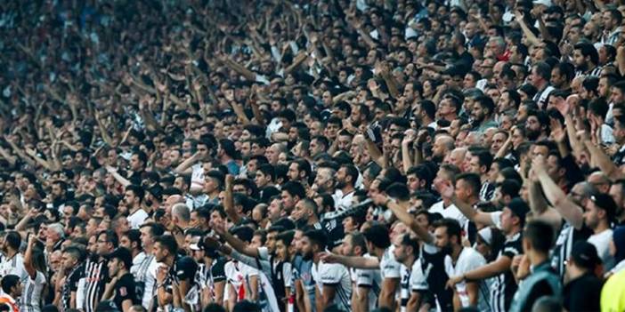 Beşiktaş Taraftarı Stattan Ayrılmıyor! 'O Takım Gelecek, Hesap Verecek'