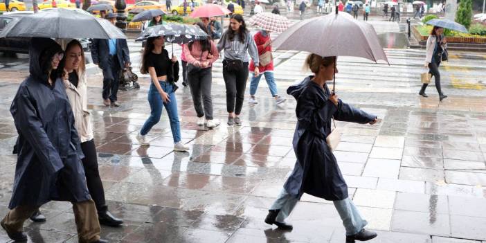 Meteoroloji illeri tek tek sayıp uyardı: 12 kent için sarı kodlu alarm