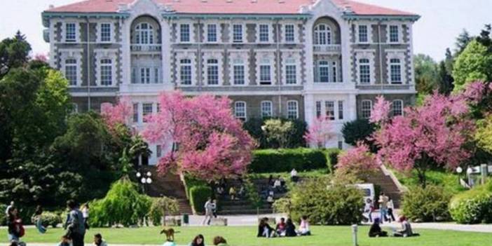 Boğaziçi Üniversitesi Havuzunda Skandal Uygulama