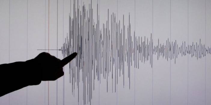 Herkes dikkatini İstanbul Depremine Çevirdi ama Ünlü Deprem Uzmanı Başka Bir Şehri İşaret Etti