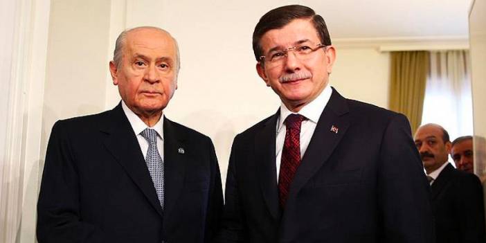 Bahçeli ve Davutoğlu Bir Araya Geliyor!