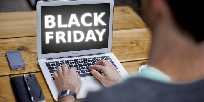 Black Friday'den En Karlı Şekilde Yararlanın: Kara Cuma İndirimlerini Takip Edenlere 7 Tavsiye