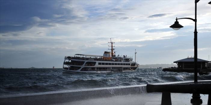 İstanbul'da Vapurlara Hava Engeli