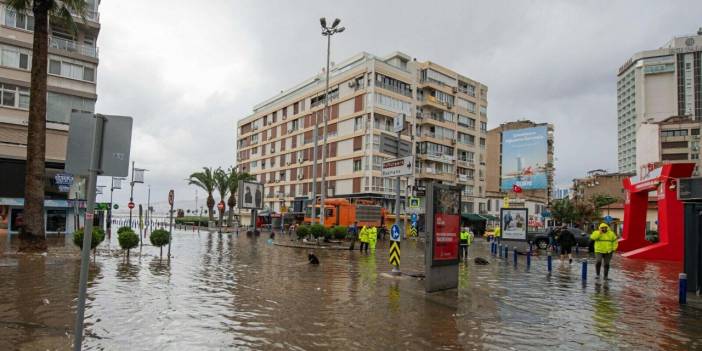 Kıyılar İçin Çok Çarpıcı Bir Uyarı: Deniz Kendinden Alınanı Mutlaka Geri Alır!