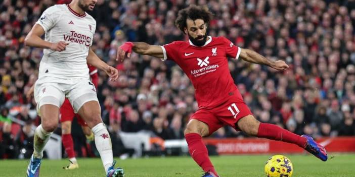 Manchester Liverpool'a 90 dakika direndi Arsenal'i lider yaptı