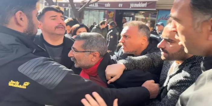 Arbede Çıktı: Basın Açıklaması Yapmak İsteyen DEM Partililer Gözaltına Alındı!