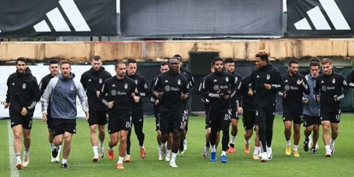 Beşiktaş'ın Alman teknik adamından şok rapor: "Takım çökmüş, 17-18 transfer lazım"