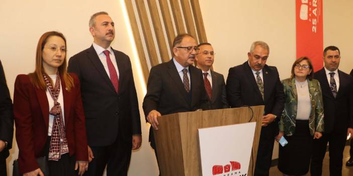 Bakan Özhaseki: Gaziantep’te 10 bin konutu bir ay sonra teslim edeceğiz