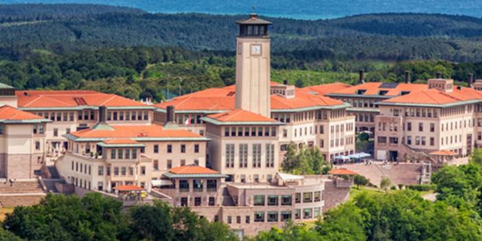 Koç Üniversitesi Yurdundaki Irkçılığın Şüphelileri Serbest Bırakıldı