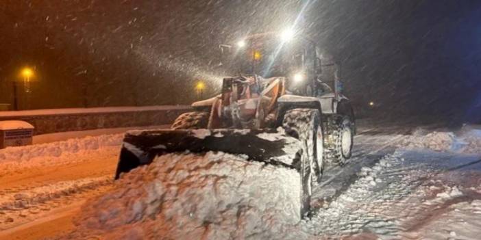 Doğu Kar Hapsinde! Van, Hakkari, Bitlis ve Muş'ta Tam 1277 Yerleşim Yeriyle Ulaşım Yok