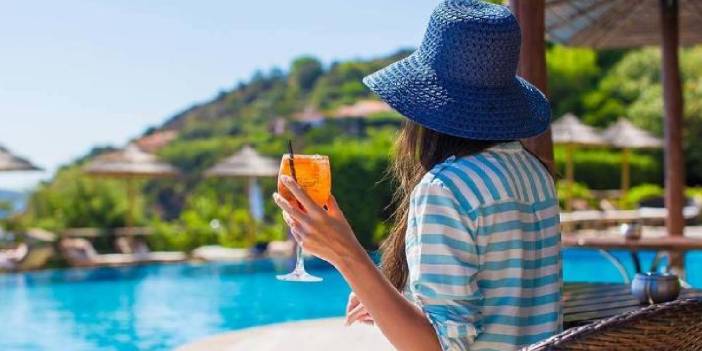 Yazın Sıcağı Değil, Otellerin Fiyatları Yakacak! Yerli Turiste Yönelik TESK Uyarısıyla Gözler Fiyatlarda!