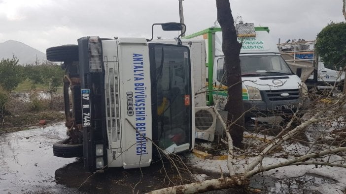 Antalya’da hortum can aldı