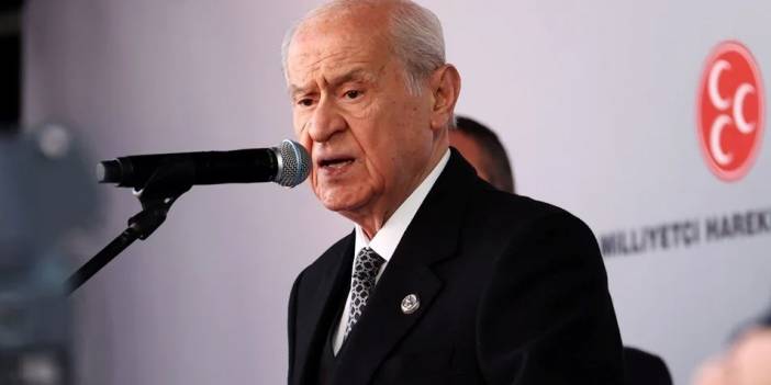 Bahçeli Mersin'de: Mersin'i Cumhurbaşkanımıza hediye edecek misiniz?