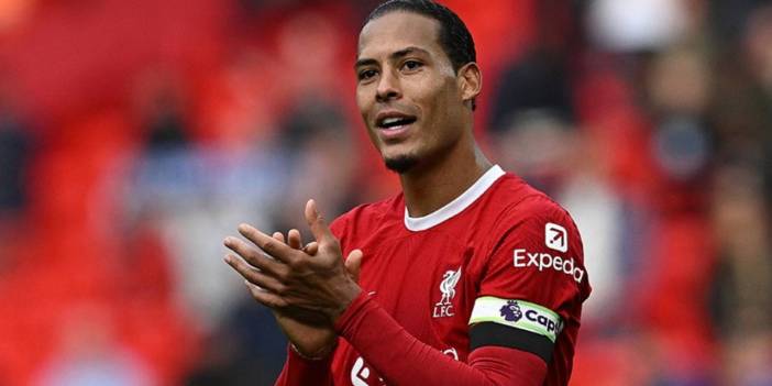 Virgin Van Dijk'dan Liverpool'daki geleceğiyle ilgili açıklamalarda bulundu