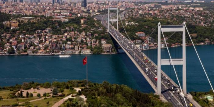 Yağışlı hava İstanbul'u ne zaman terk edecek? AKOM, tarih verip açıkladı: Soğuk hava gidiyor, sıcaklık artacak