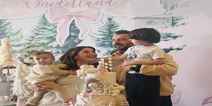 Hazal Kaya'nın Sır Gibi Sakladığı Kızının Yüzü Göründü