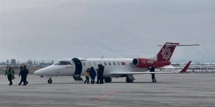 Duran Kalbi Yeniden Çalıştırıldı, Ambulans Uçakla Sevk Edildi