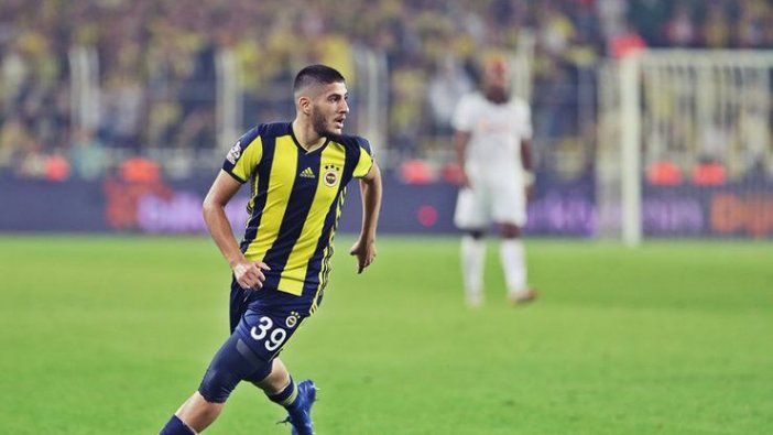 Fenerbahçe'de yıldız isim kadroya alınmadı!